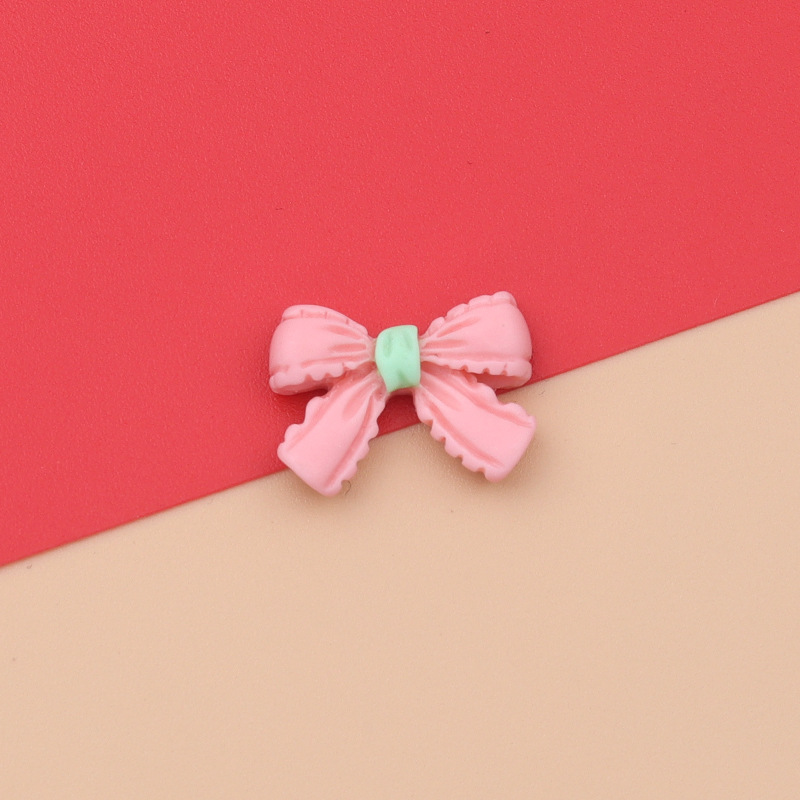 Make-up powder bow