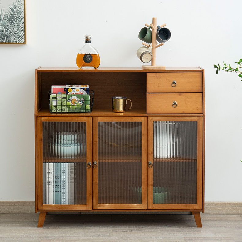 Three-door dining cabinet in Northern Europe