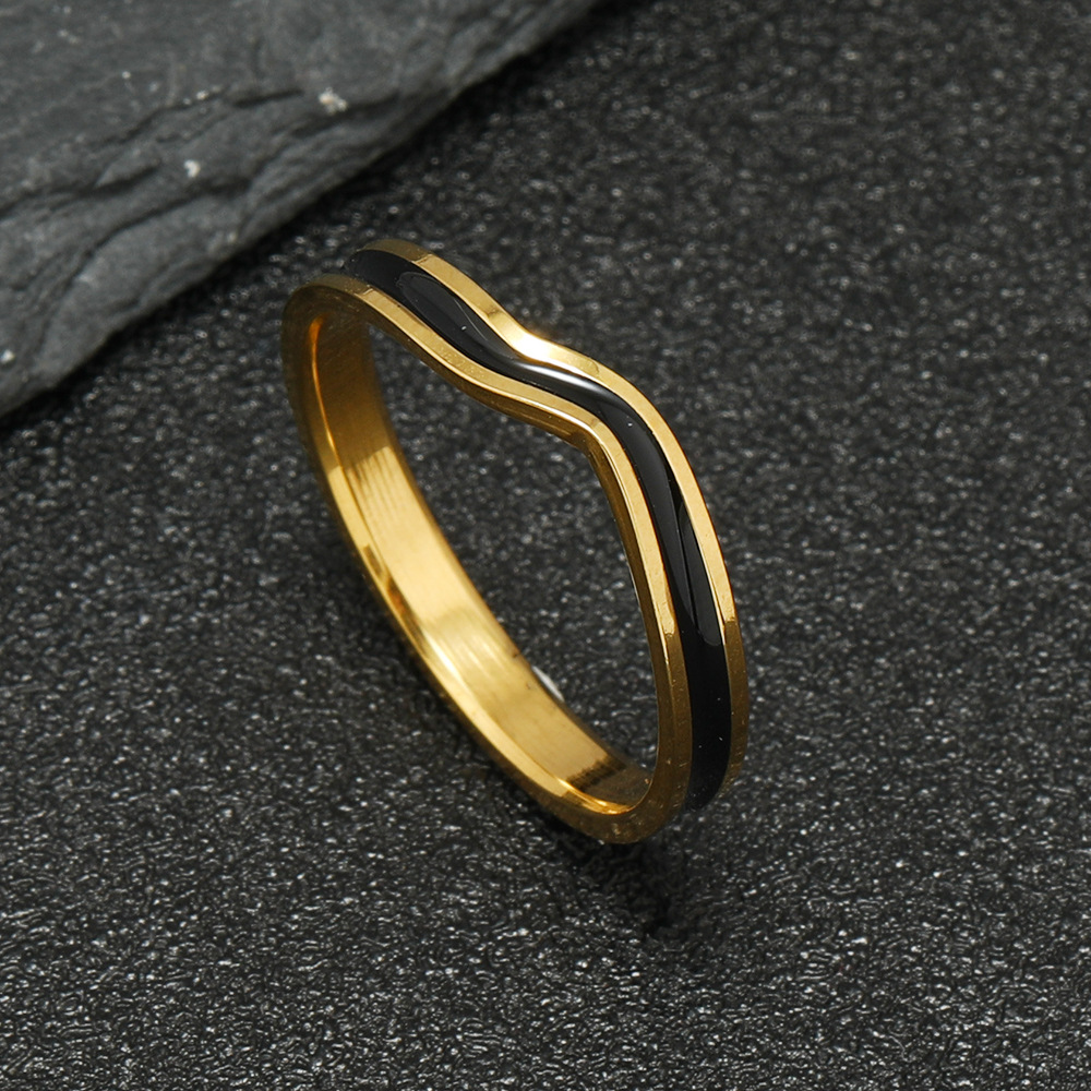 Geometric ring 7