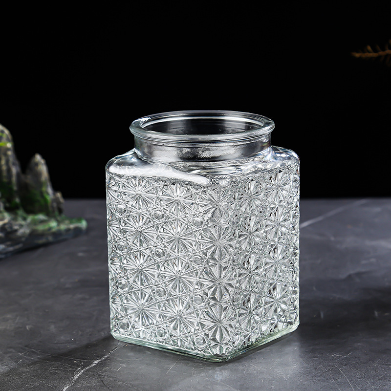 Star Flower. - Naked bottle-Height 13.3cm, diameter 9.4cm