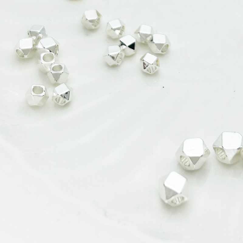 4mm silver