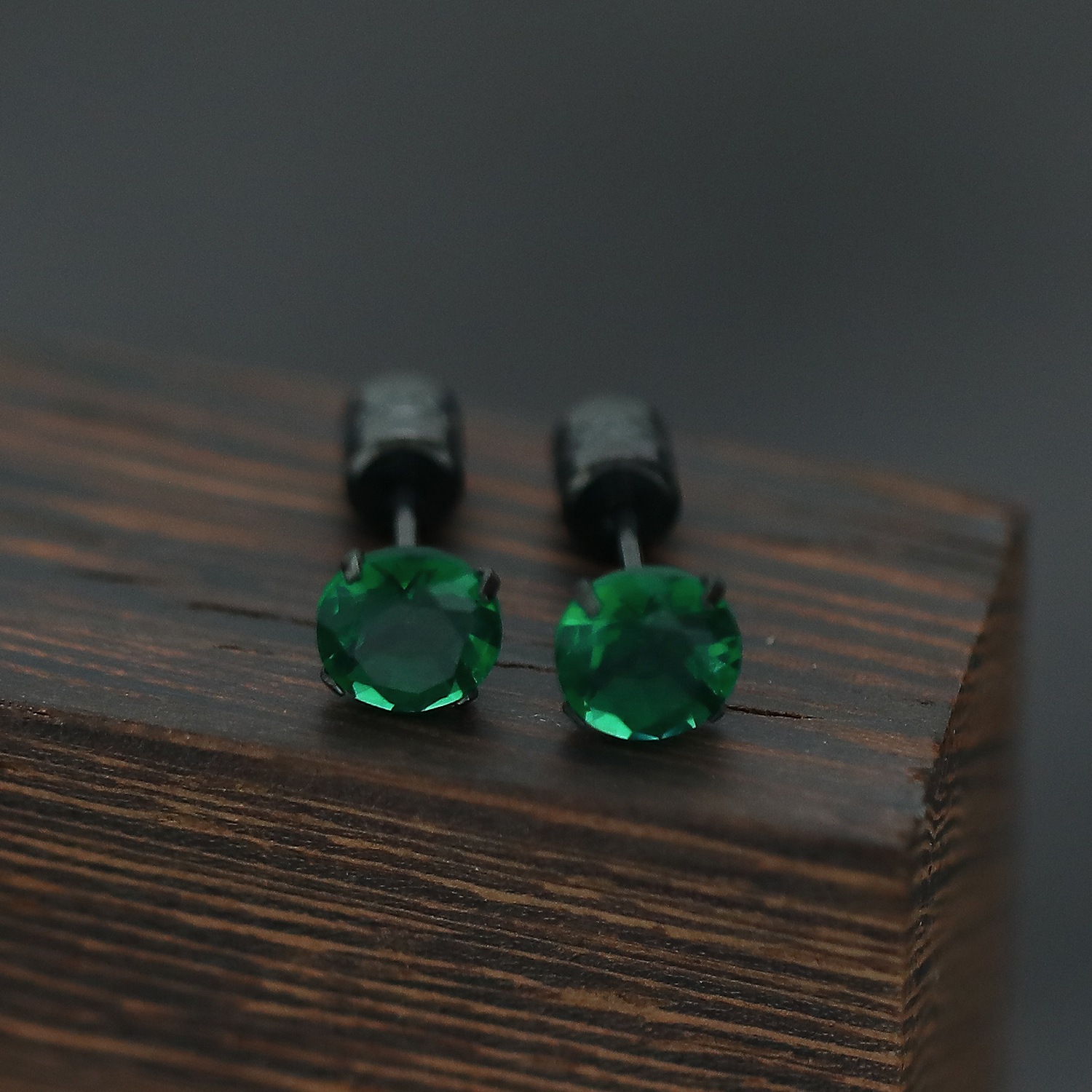 Black green zircon 6mm