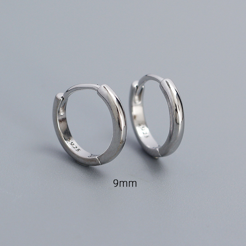 9:9mm white gold