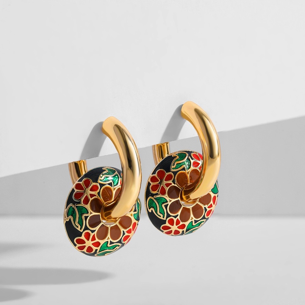 Red Flowers, green leaves, black background earrin