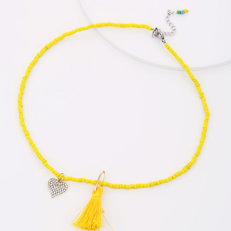 2:Yellow with pendant