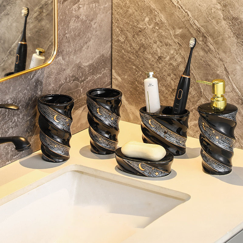 Black set 5 sets of ordinary toothbrush holder