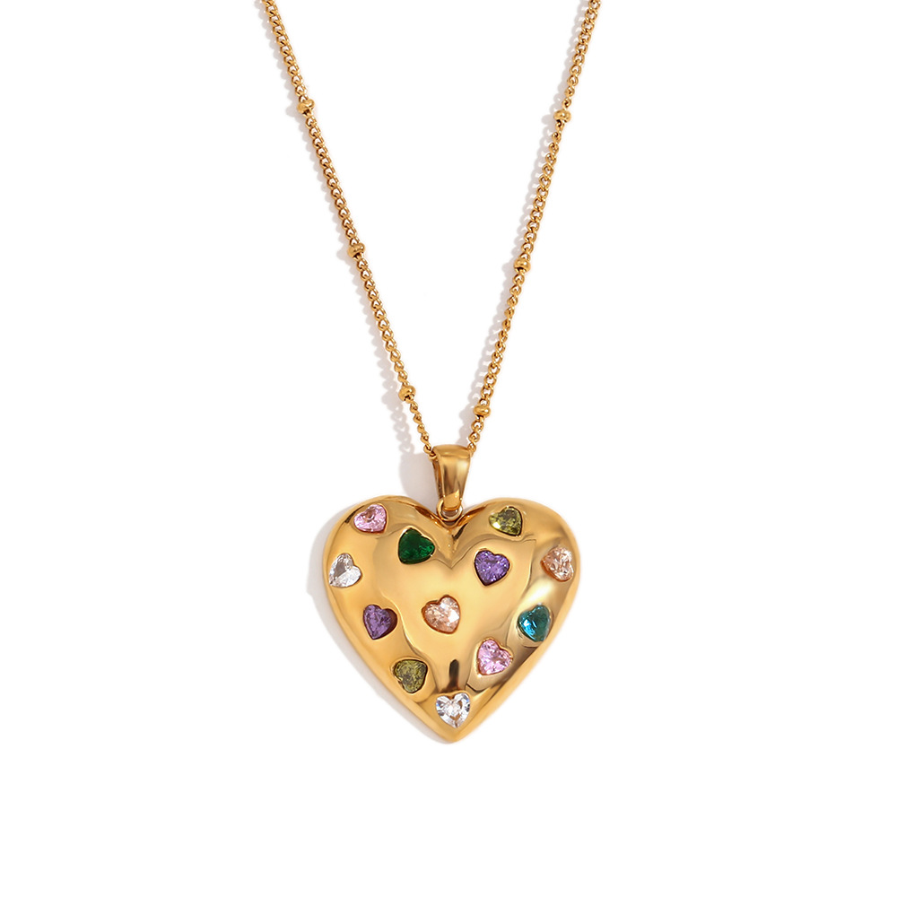 3:Necklace - Gold colored diamond