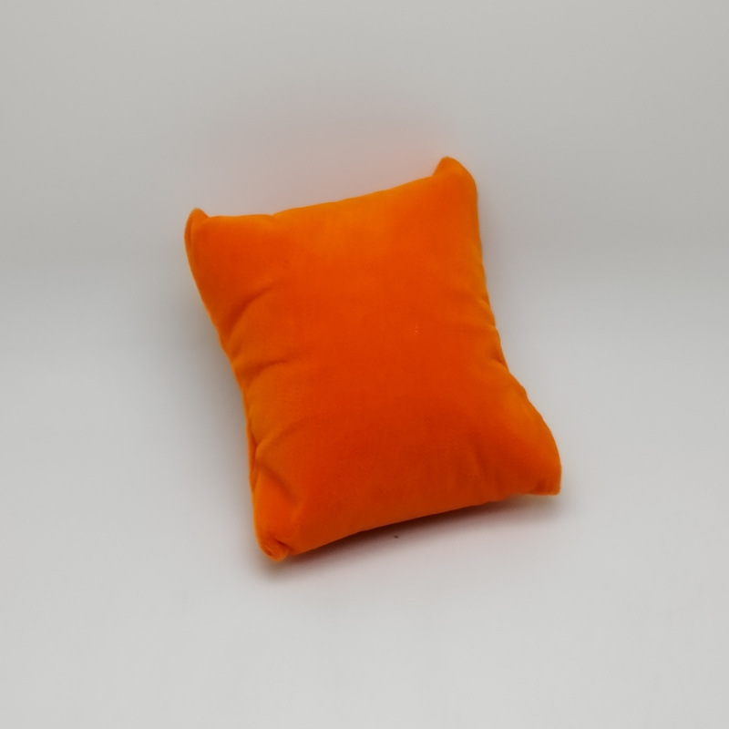 Orange plush8x9CM