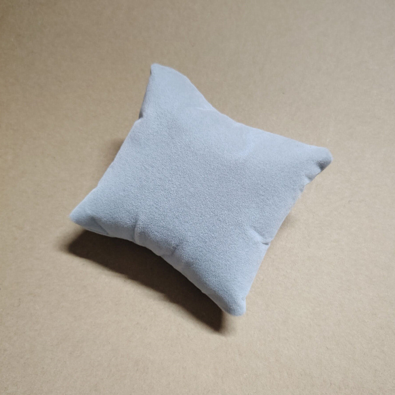 12:Grey plush8x9CM