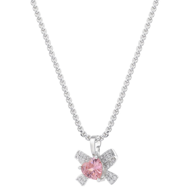 White gold pink diamond