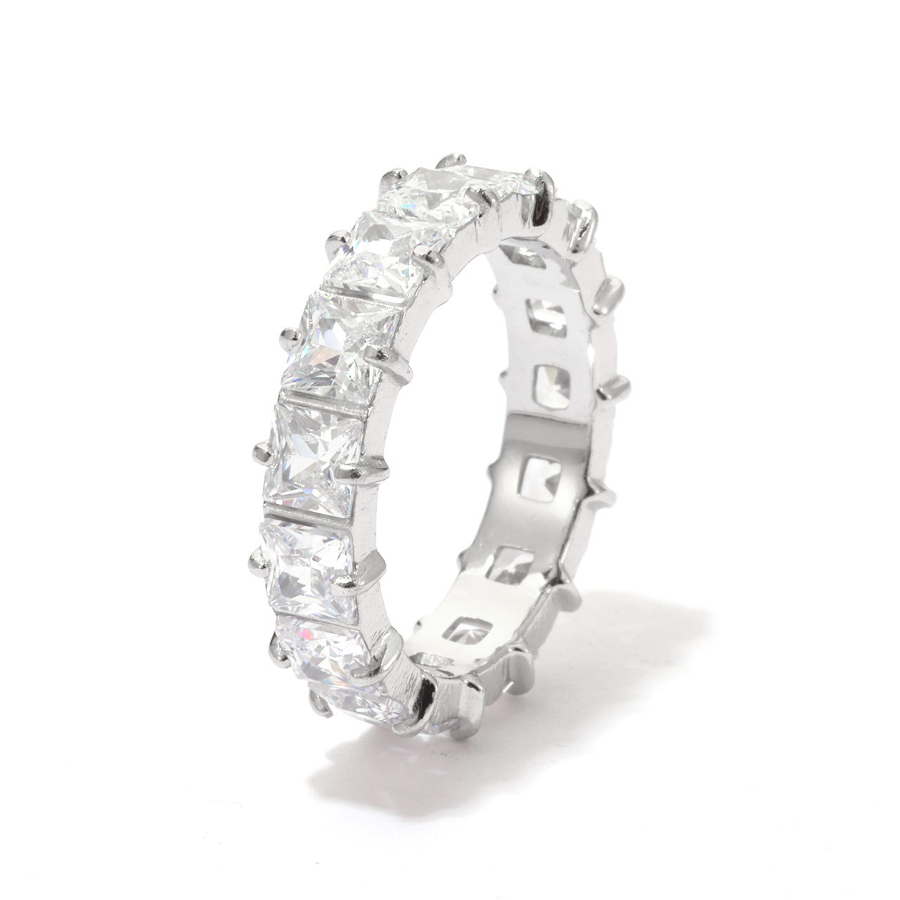 7:Platinum colour - clear zircon