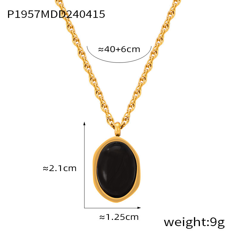 8:P1957-Gold and black necklace