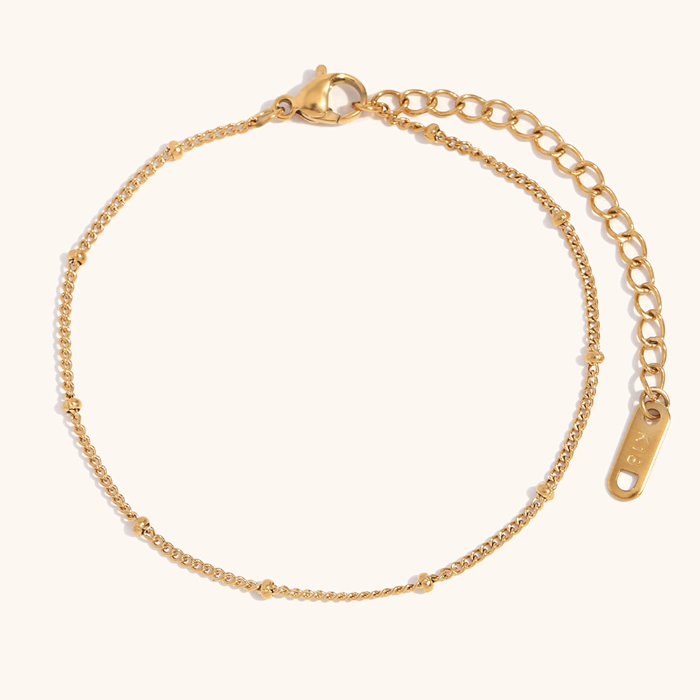 1:Classic beaded chain bracelet