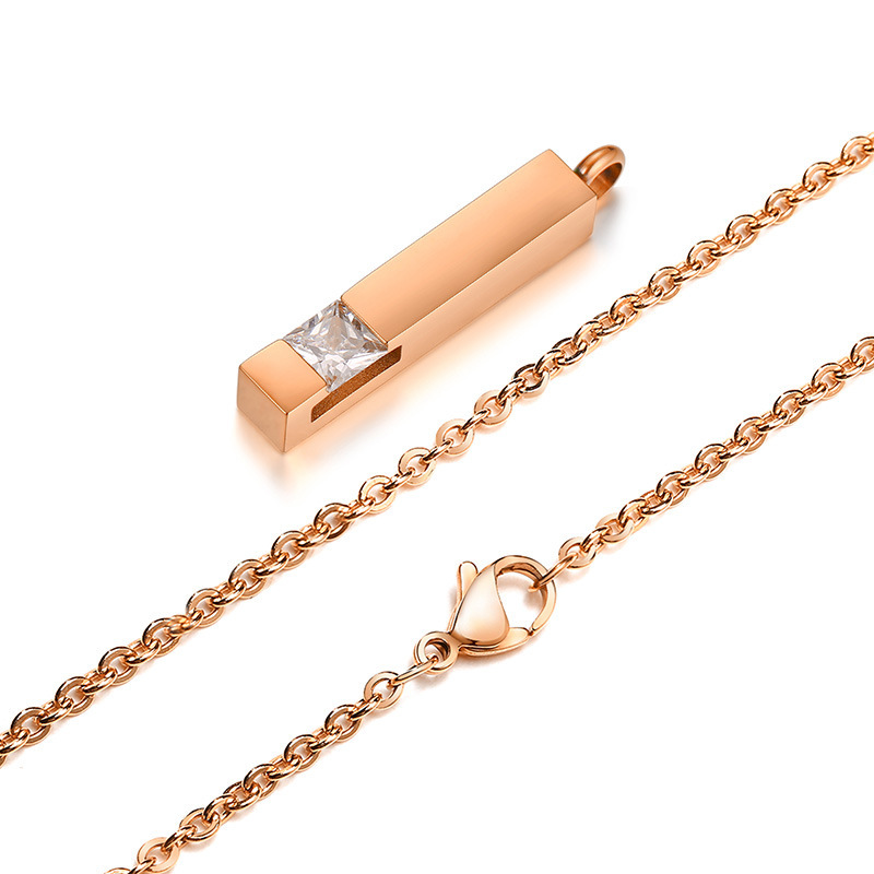 Rose gold pendant with white diamond and matching