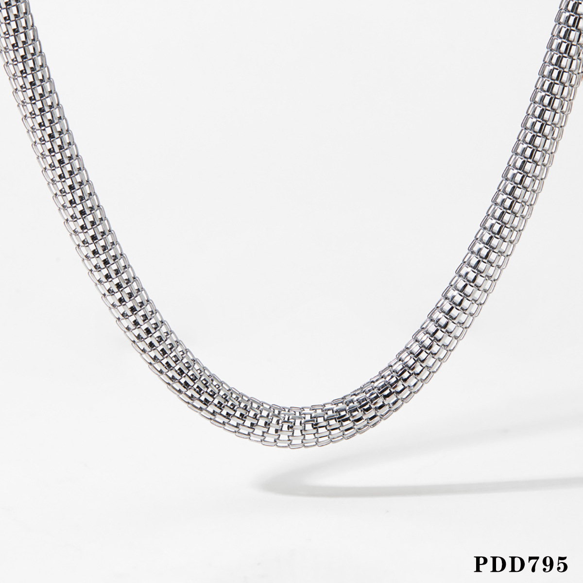 2:Silver necklace