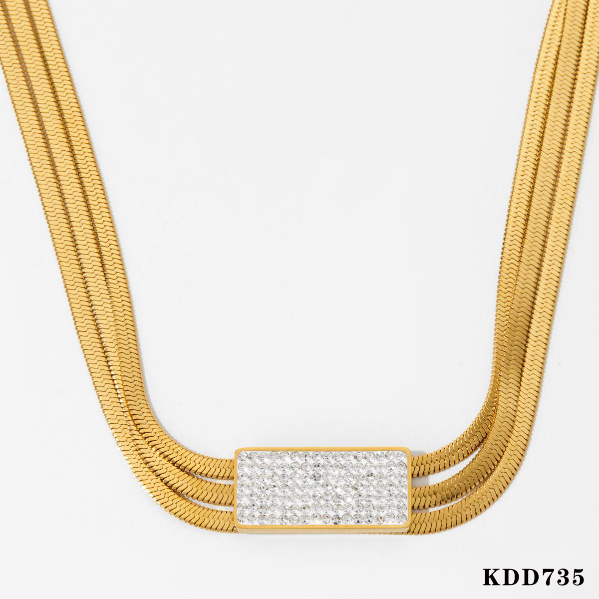 1:Gold necklace