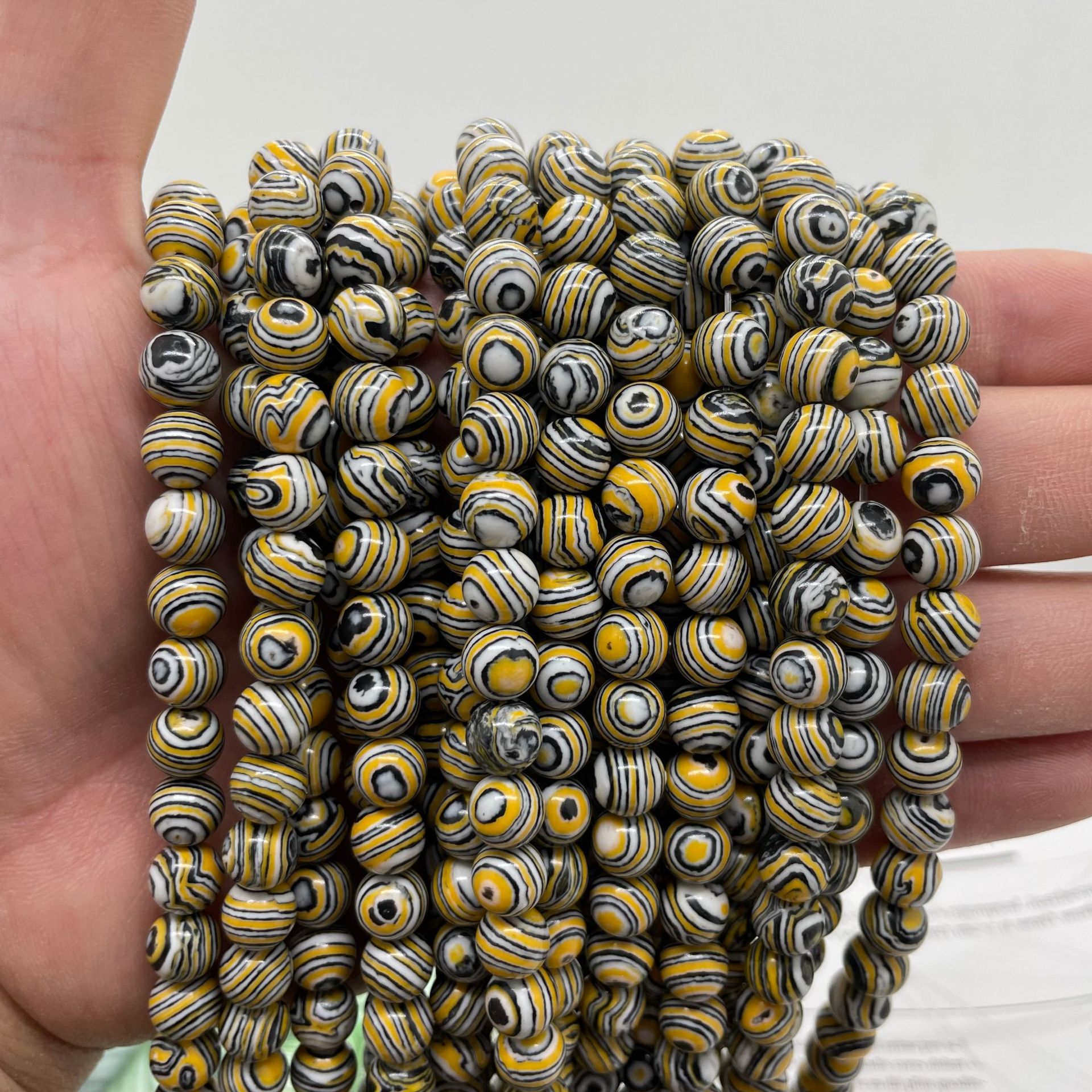 10mm (about 37 pieces) /Strand