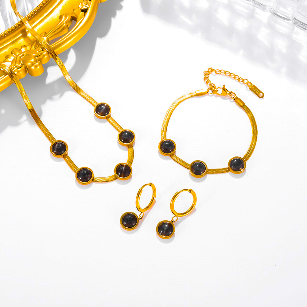 Set 2 (Black)