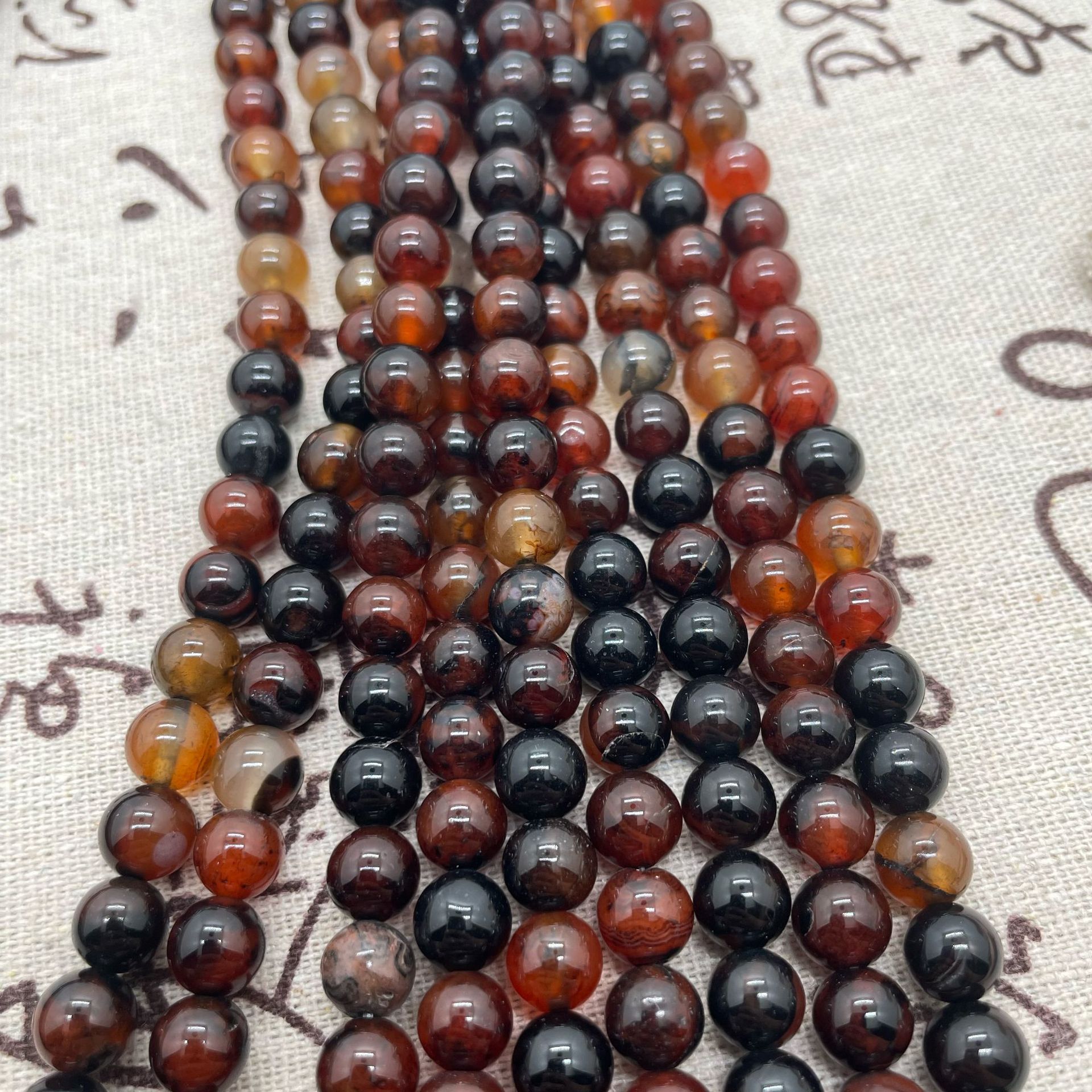 12mm (about 32 pieces) /Strand