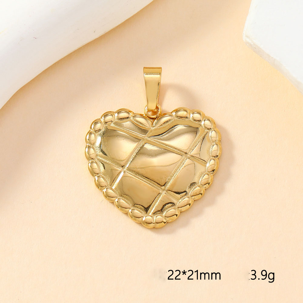 5:Love grid pendant