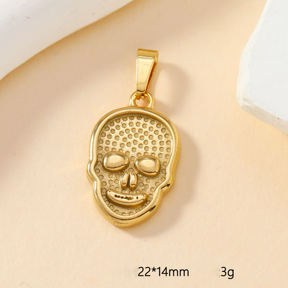 Skull Pendant 2