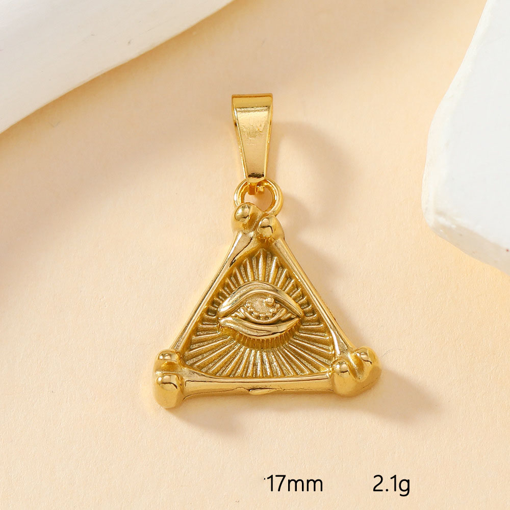 9:Triangular demon eye pendant