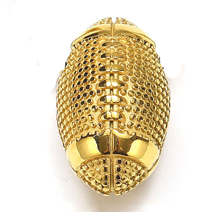 Gold single pendant