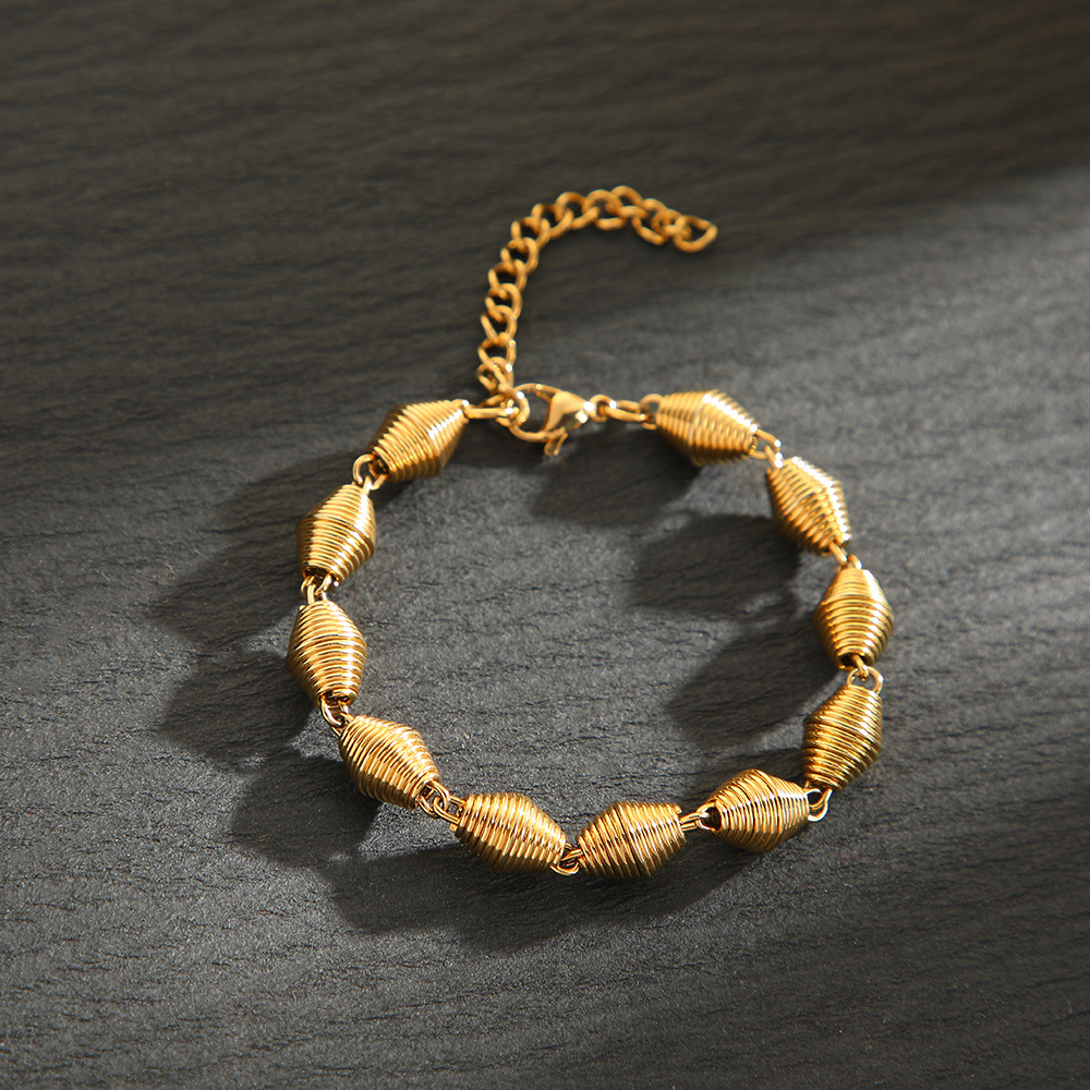 Gold bracelet [ 18cm tail chain 5cm ]