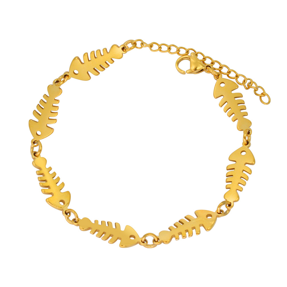 2:Gold bracelet