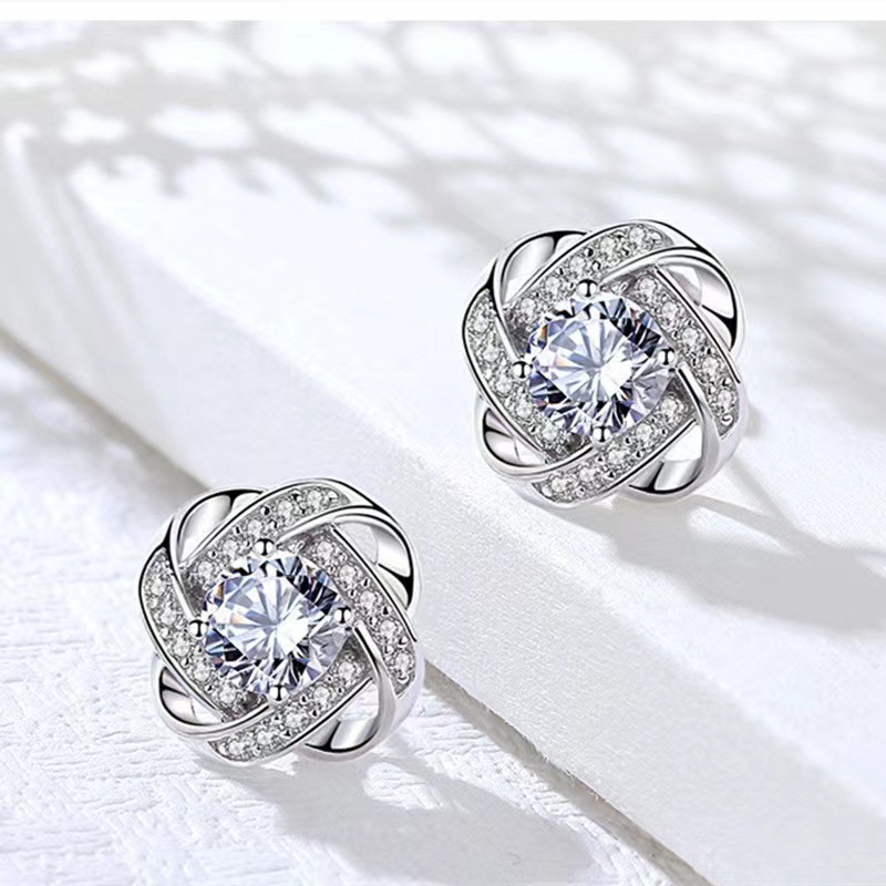 Stud earrings -13mm