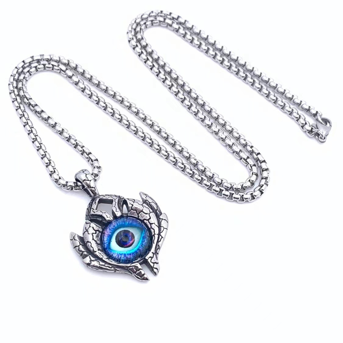 Blue-eye pendant with 70CM chain