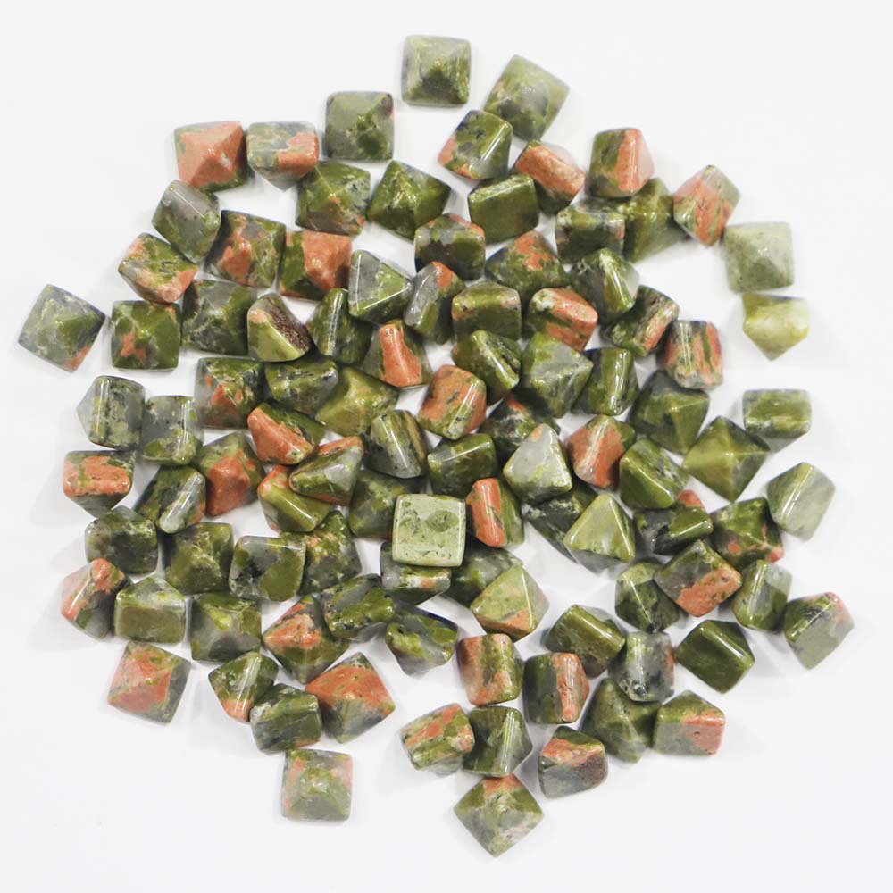 15 Unakite