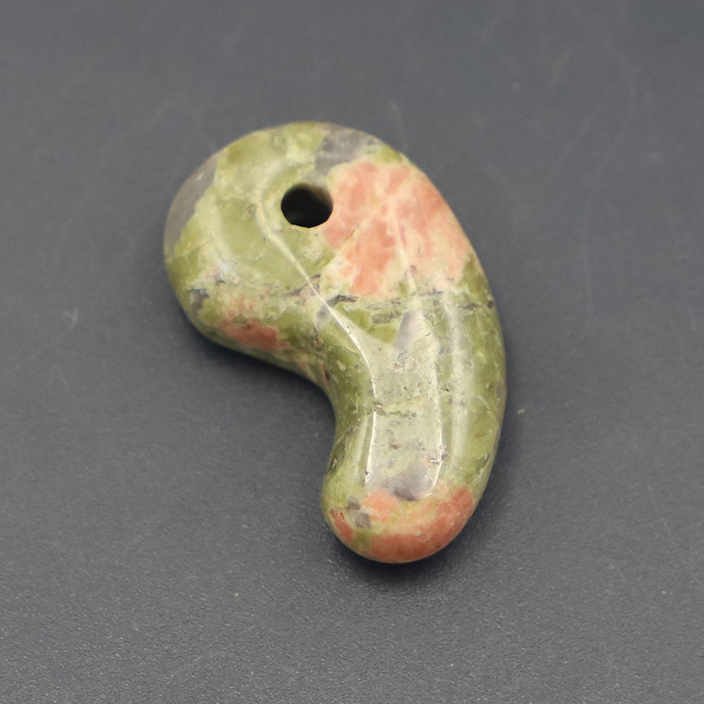 11 Unakite