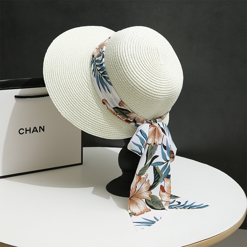 Rice white straw hat with streamer