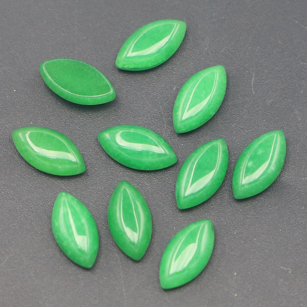 Jade Malaysia 12x6x4mm