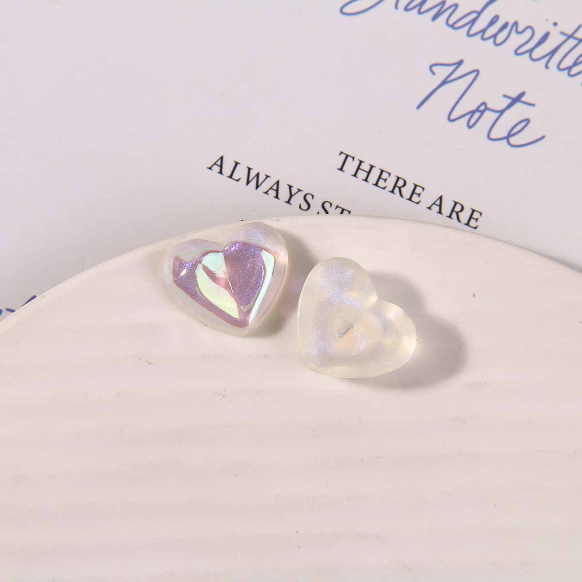 One heart size 3 (16*19mm)