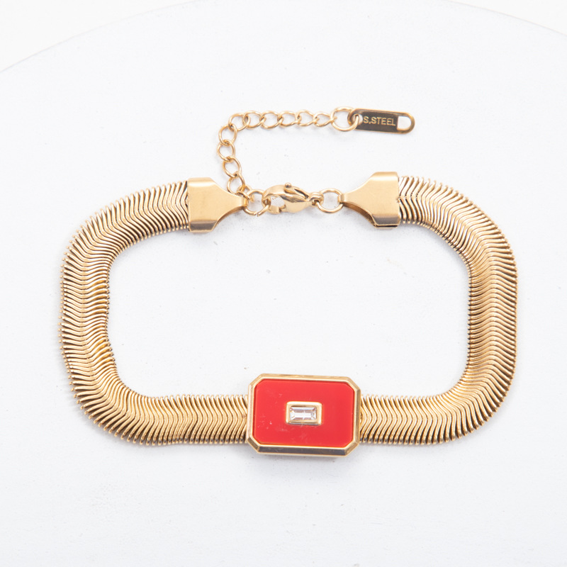 red Bracelet:18-3CM- Tail tag