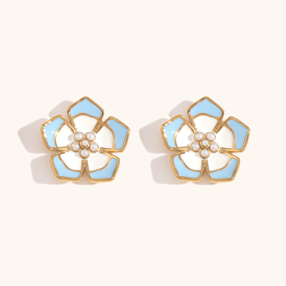 6:Stud earrings - Gold - Blue and white