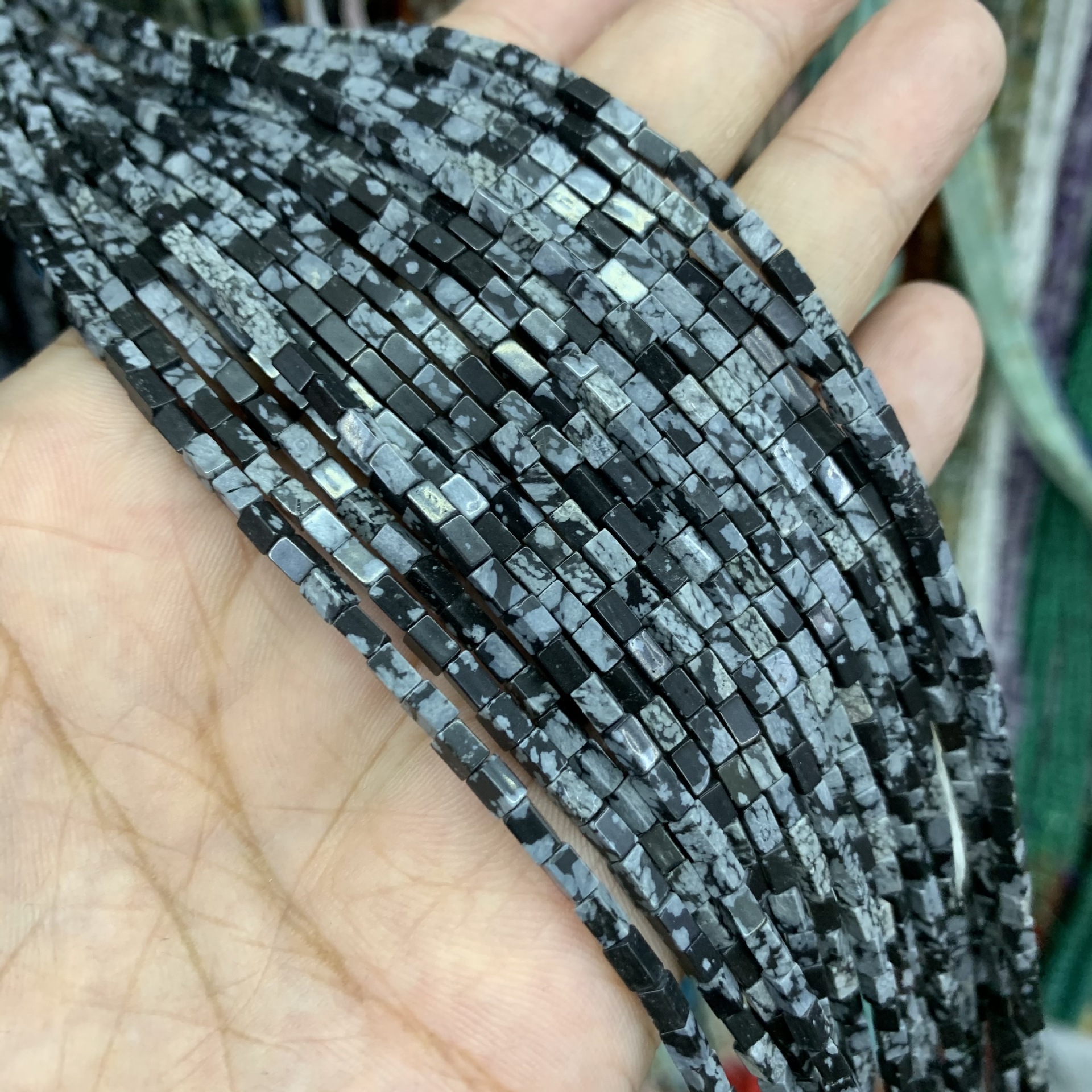 3:black snowflake obsidian