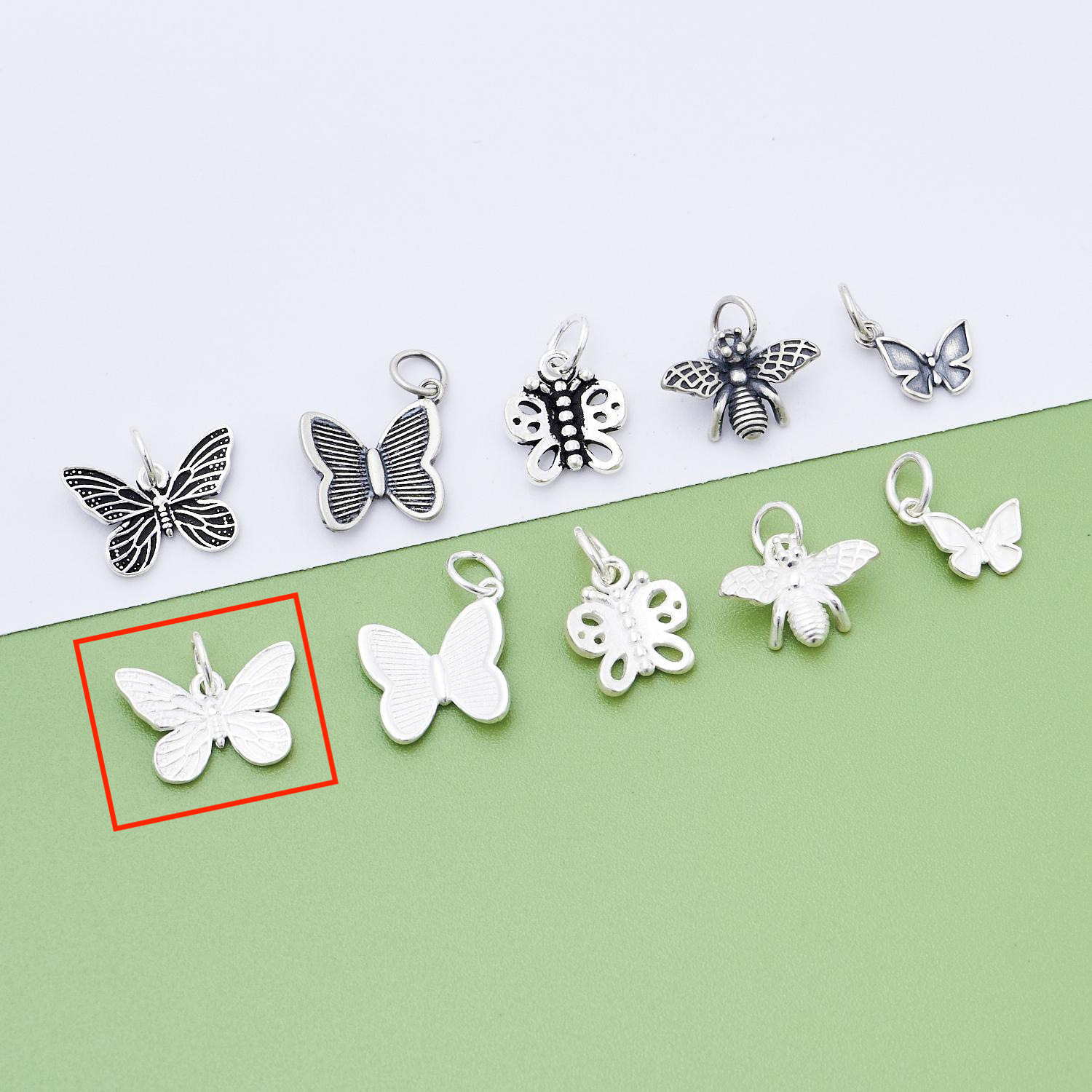 2:1. Butterfly (plain silver - white) -10.8x10.5mm