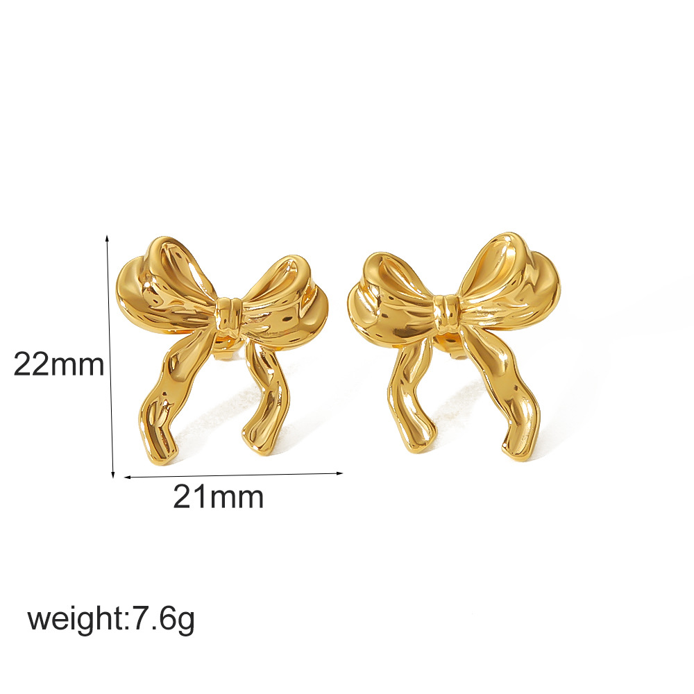 2:TE6935 stud earrings