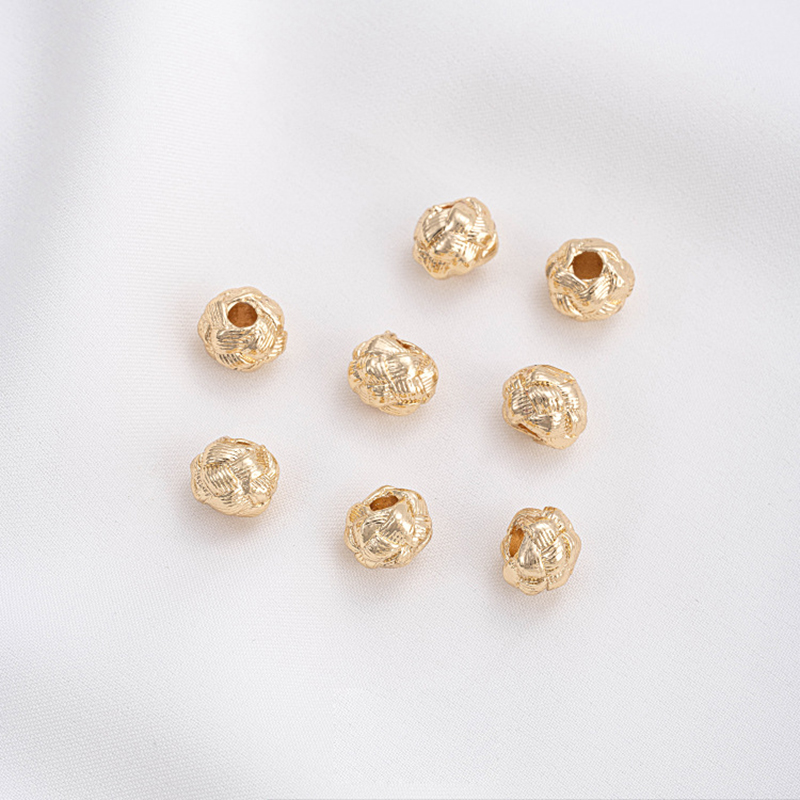 1:Wool ball separated bead6x8mm (1 piece)