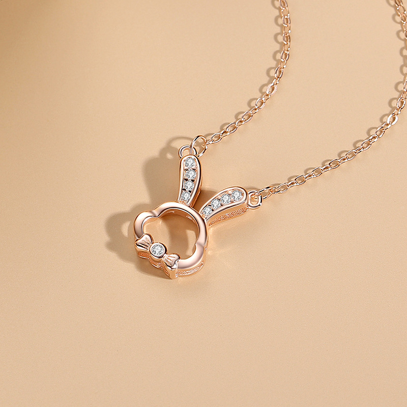 1:Rose gold necklace (cross c