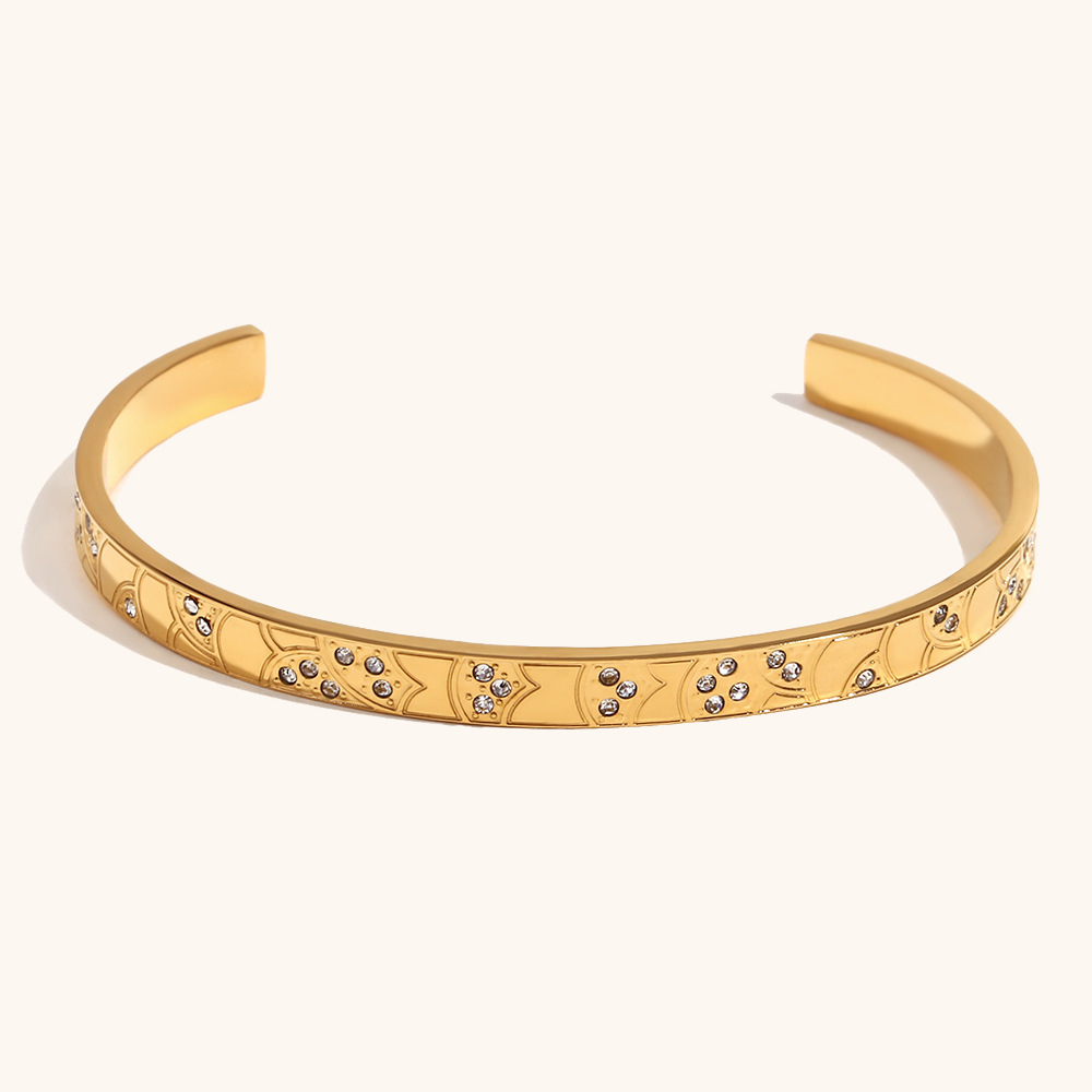 Geometric Bangle number 4-gold