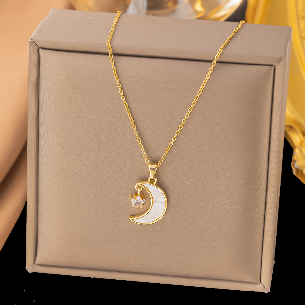 White shell moon 0 chain