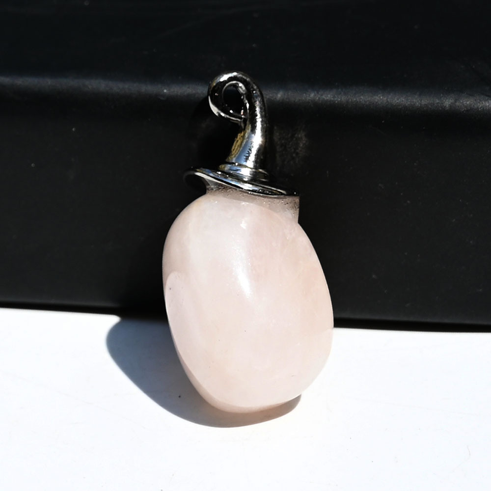 44:Irregular rose quartz about 22~28mm