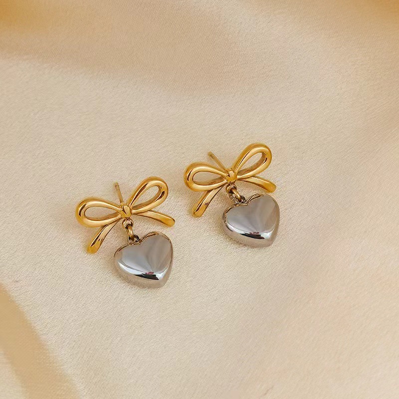 Heart pendant earrings-gold and silver