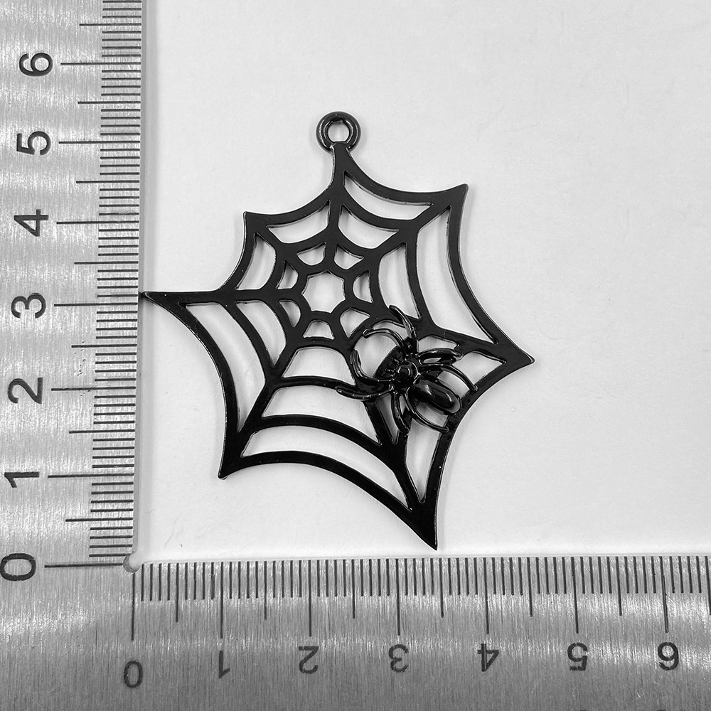 1:Spider web (with small spider) 55mm*45mm