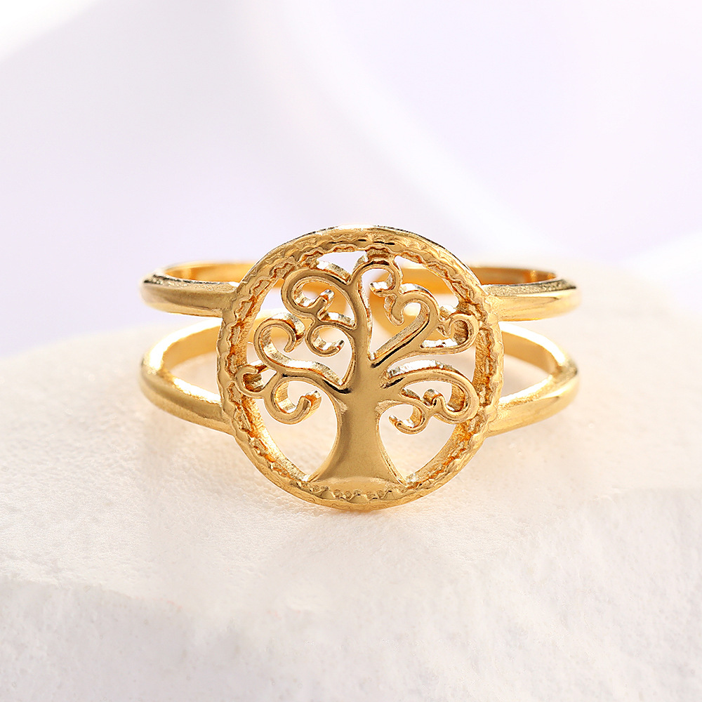 18k gold circle tree