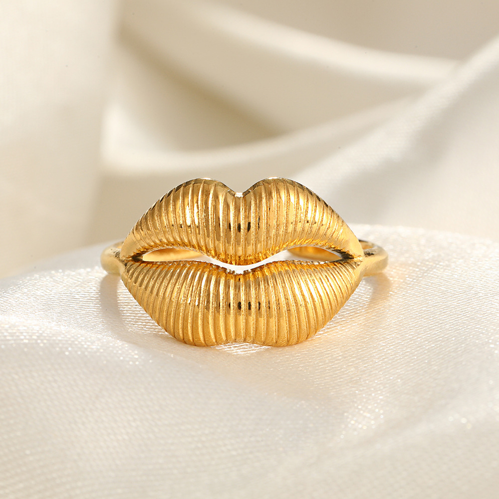 18k true gold lips